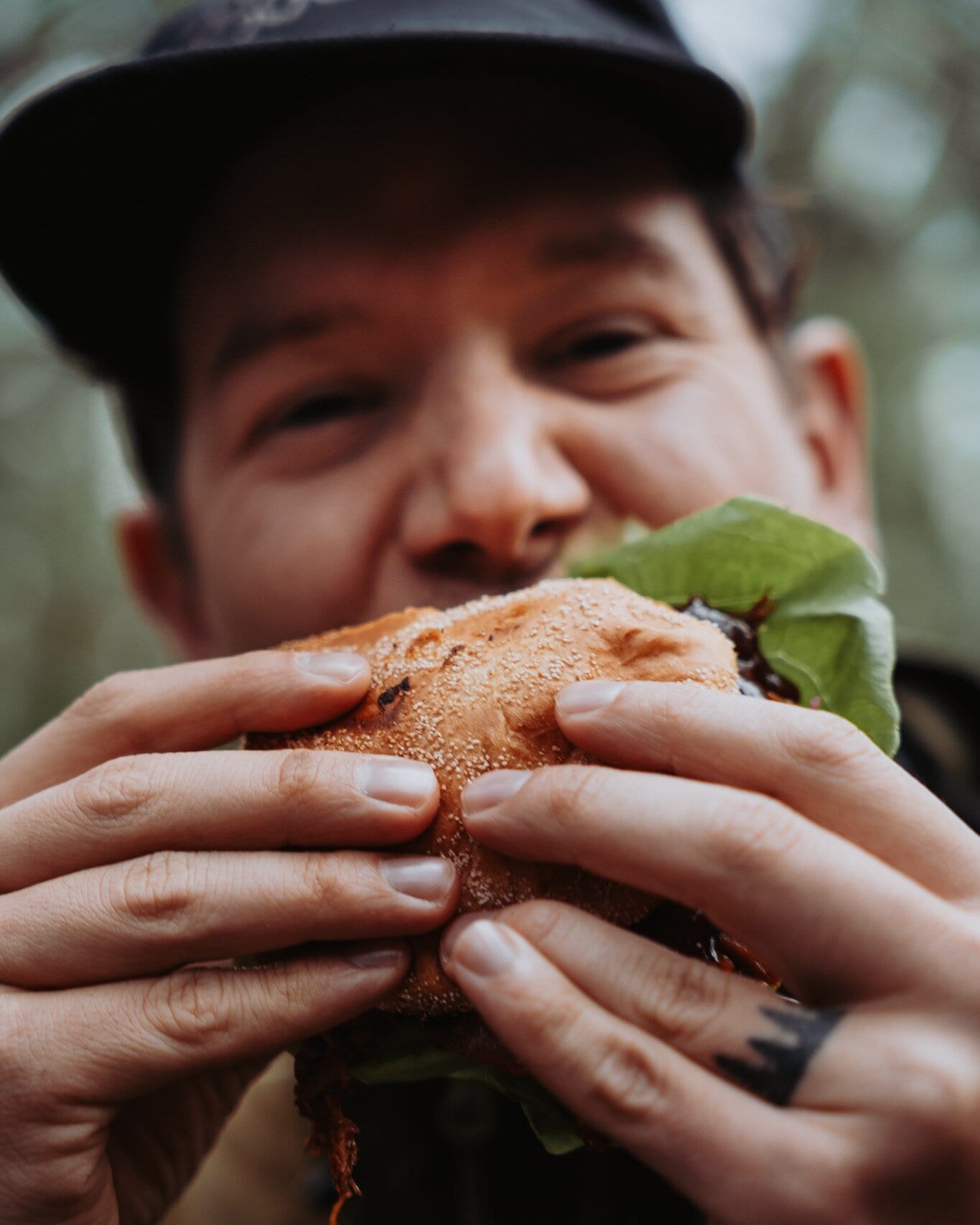 https://www.hallmarkofsweden.se/pub_docs/files/Restefestpåstekehelle/Hamburgare--landforss-(3).jpg